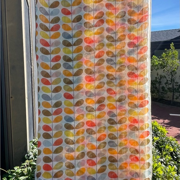 Orla Kiely Multi Stem Uniqlo Scarf - Picture 4 of 4